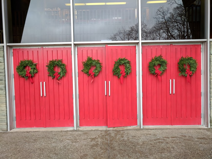 IMG_20181216_092756 (red doors with christmas wreaths).jpg